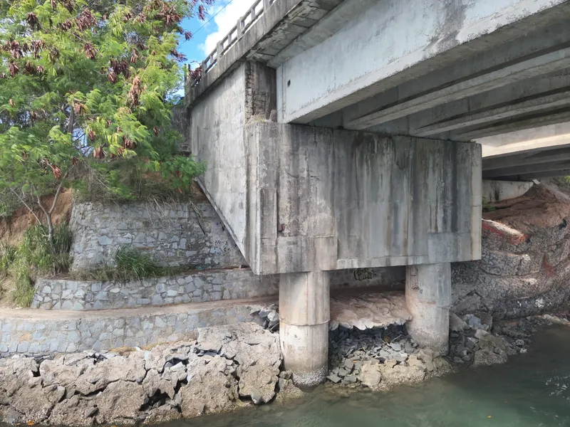 Órgãos fizeram vistoria na ponte após suspeita de possível ruptura.