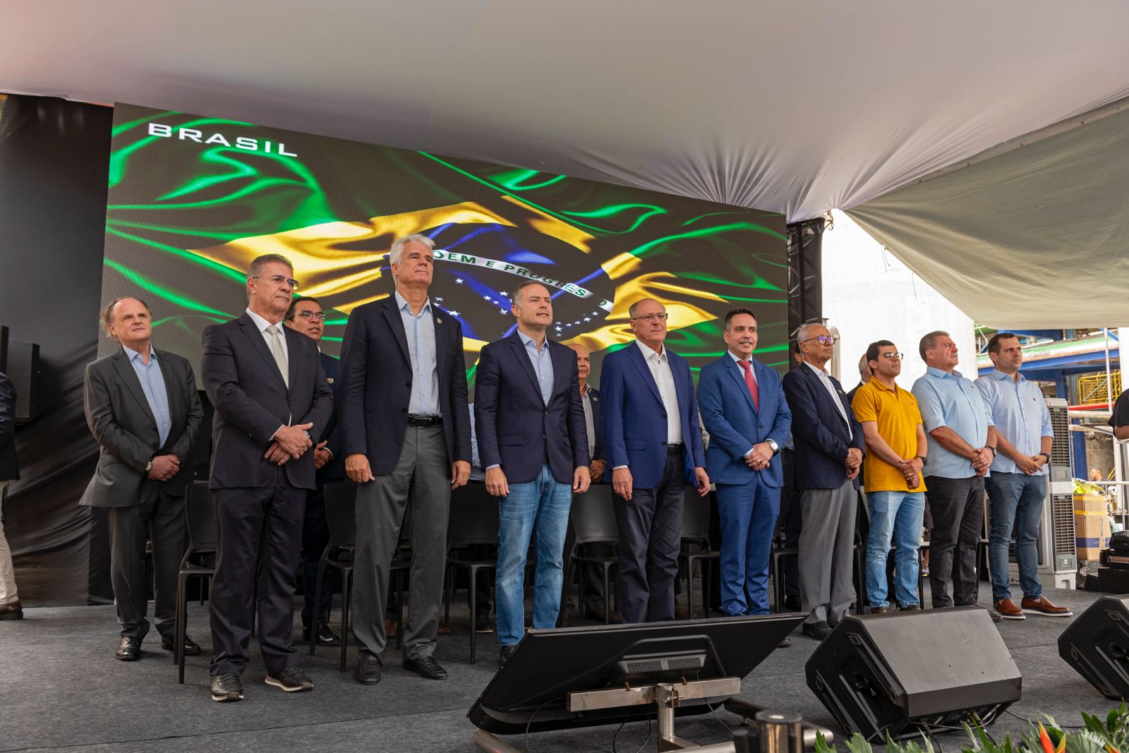 Alckmin celebra alto investimento e geração de renda por complexo de biorrefinarias em AL