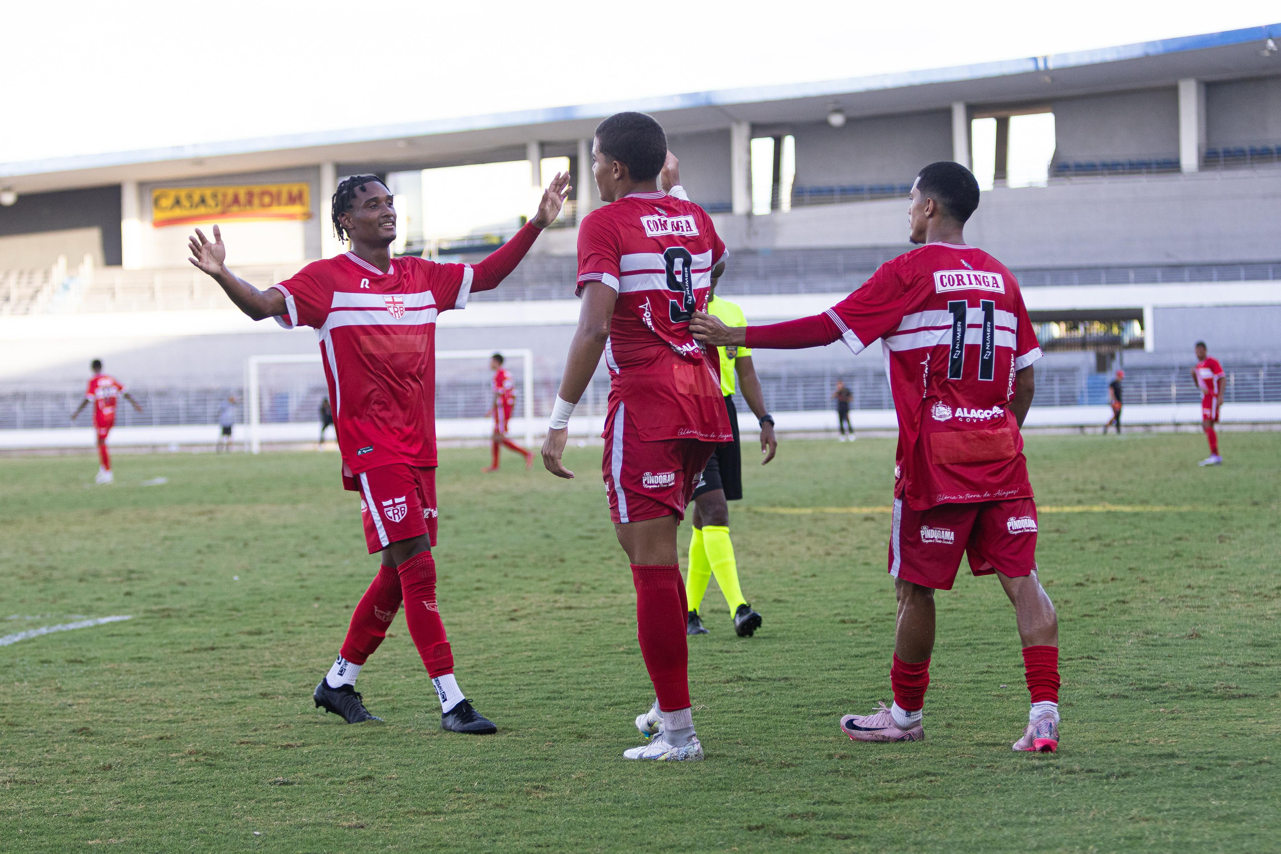 CRB vence o Sampaio Corrêa de virada na estreia da Série B do Brasileirão sub-20