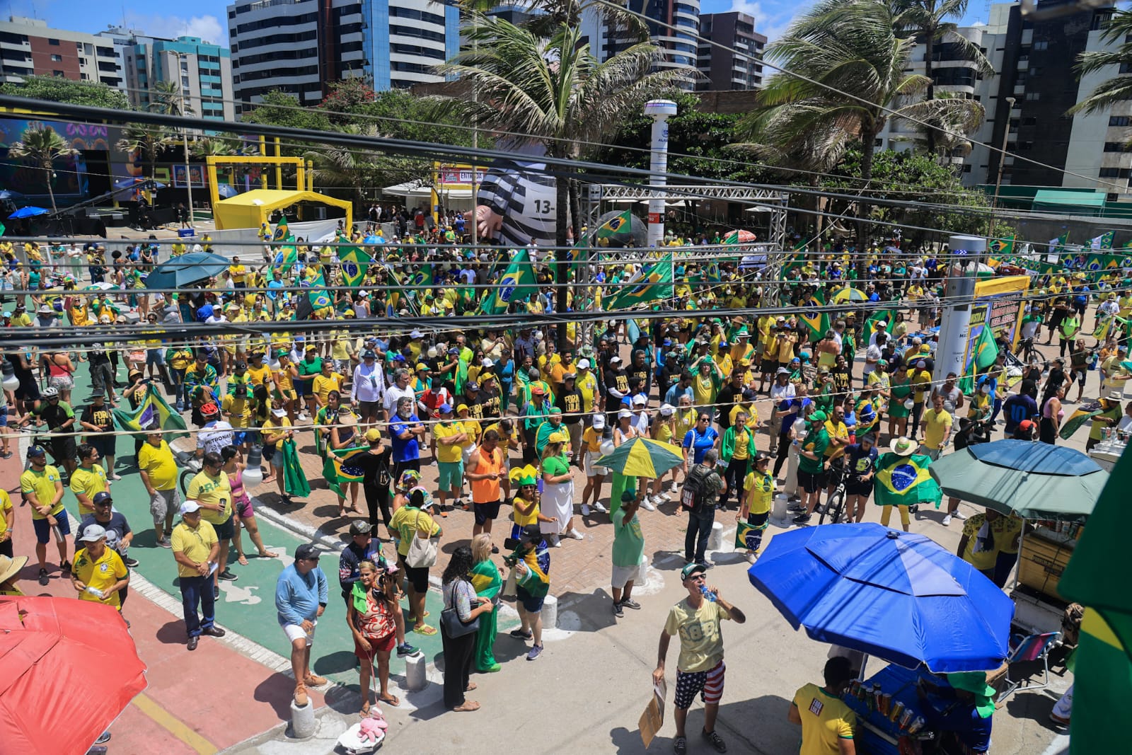 Manifestantes se reúnem em Maceió e pedem anistia para condenados do 8 de janeiro