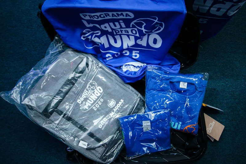 Solenidade de entrega dos kits do programa Daqui Pra O Mundo.
Foto: Pei Fon/ Agencia Alagoas