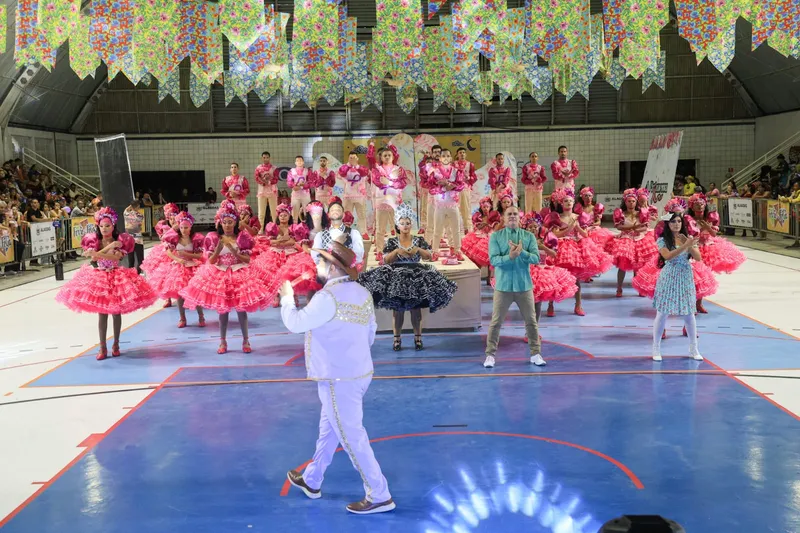 Quadrilha Amanhecer no Sertão é a grande campeã do concurso Forró & Folia 2025
