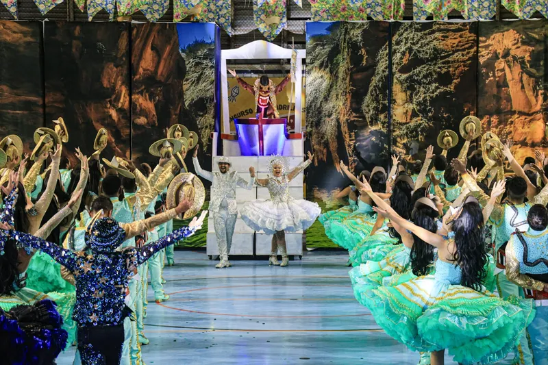 Quadrilha Amanhecer no Sertão é a grande campeã do concurso Forró & Folia 2025