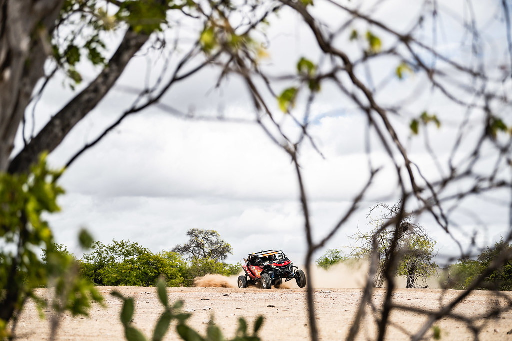 Rally Sertões saiu de Goiás e finalizou em Alagoas.