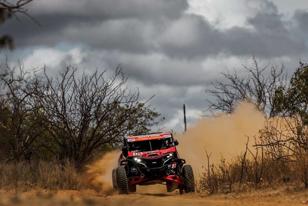 Rally Sertões saiu de Goiás e finalizou em Alagoas.