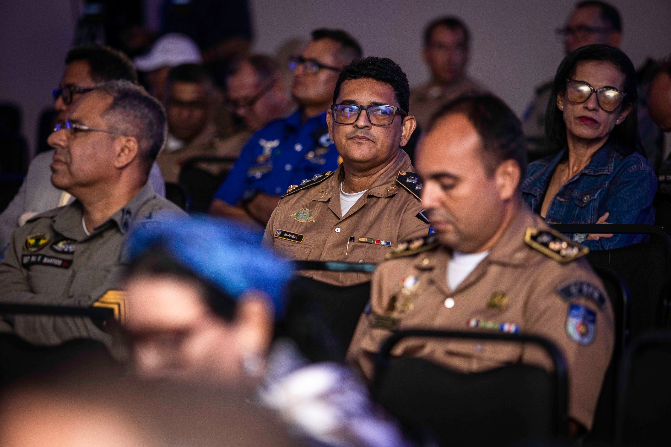 'O crime desafia o Estado e impõe suas regras', alerta coronel em debate sobre facções