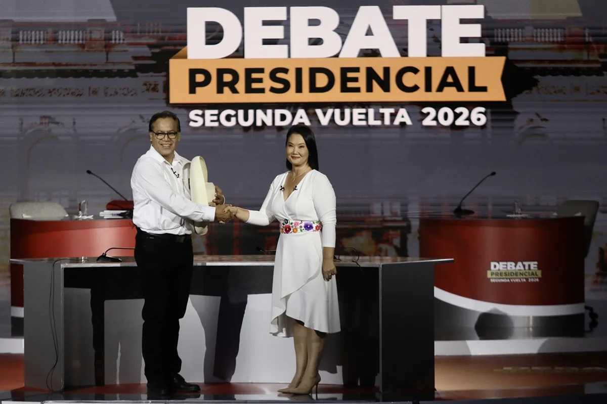 Roberto Sanchez e Keiko Fujimori, candidatos a presidente do Peru
Klebher Vasquez/Anadolu via Getty Images