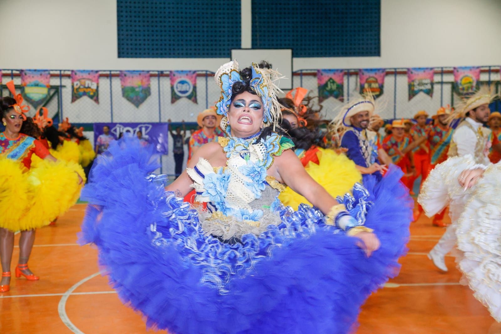 Quadrilhas iniciam temporada junina com prévia de grandes espetáculos em Maceió; veja fotos e vídeos