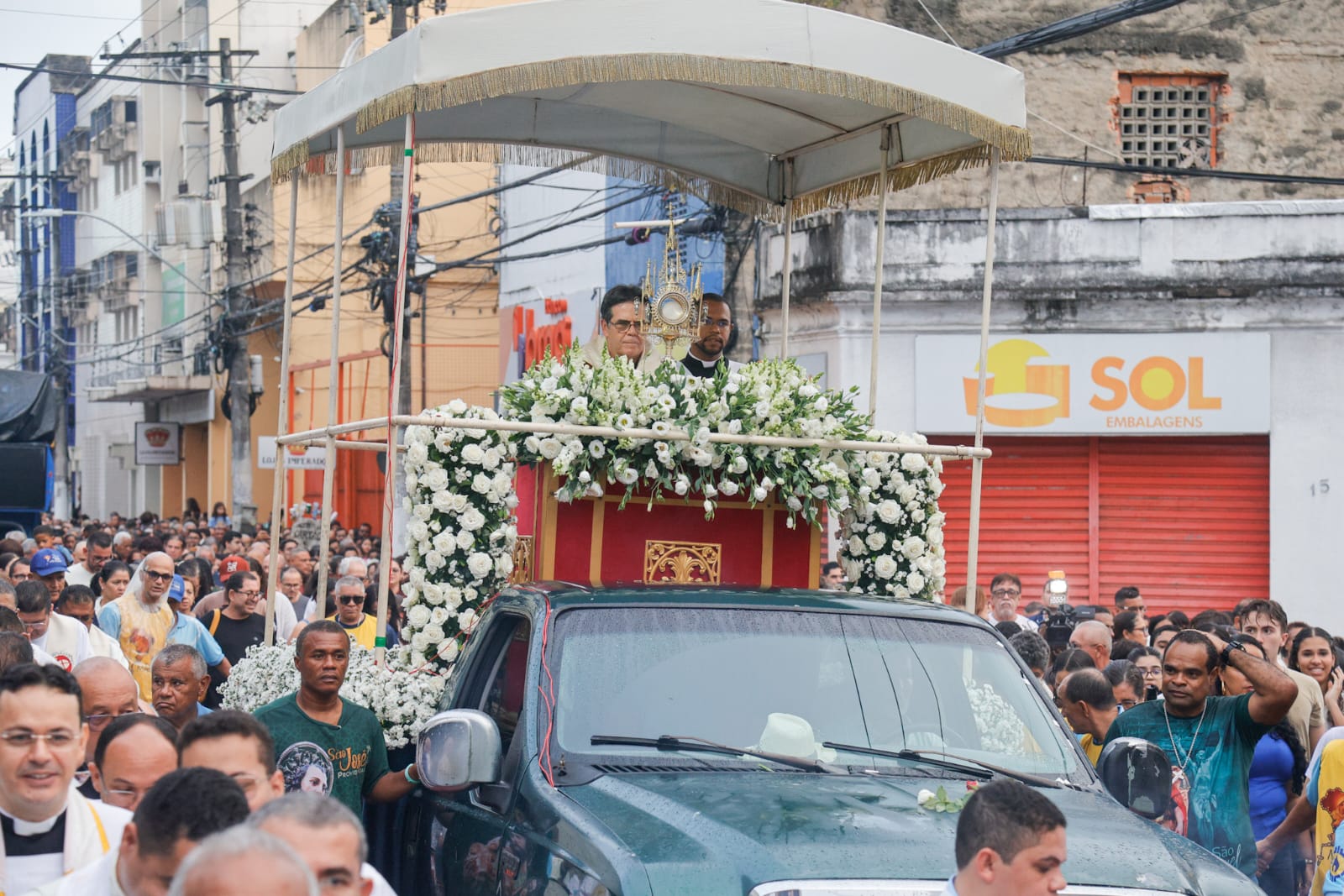 Veja como foi a procissão de Corpus Christi no Centro de Maceió