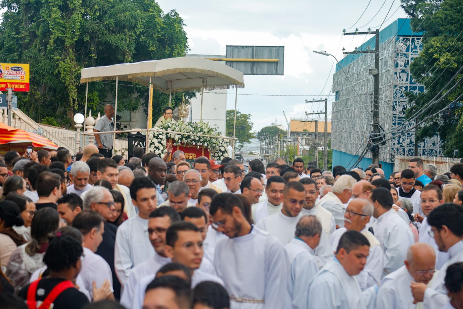 Veja como foi a procissão de Corpus Christi no Centro de Maceió