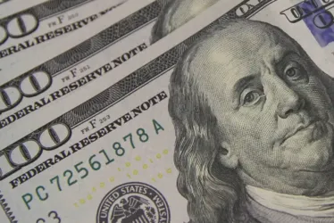 
			
				Balança comercial tem superávit recorde de US$ 5,447 bi em fevereiro
			
			