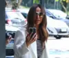 Sabrina Sato faz chamada de vídeo com Nicolas Prattes antes de entrar nos Estúdios Globo imagem