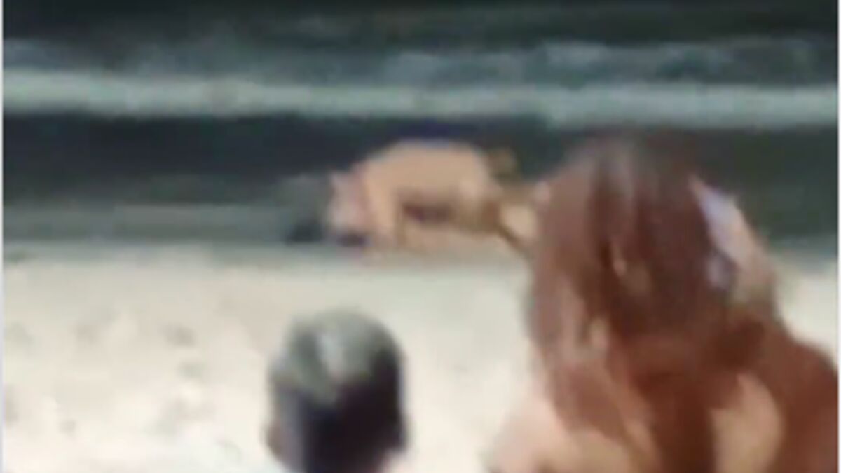 Casal é flagrado fazendo sexo na areia da praia de Ponta Verde