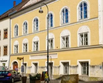 Áustria prende grupo que celebrou aniversário de Hitler
