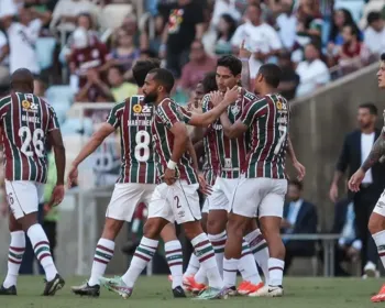 Fluminense bate o Vasco e encerra jejum em clássicos
