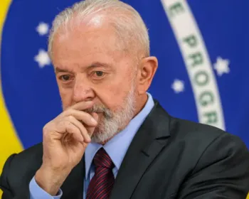 Governo vê chance de adiar sessão sobre vetos de Lula