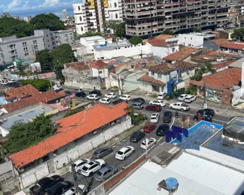 Interdição para demolir prédio no Jaraguá provoca congestionamento