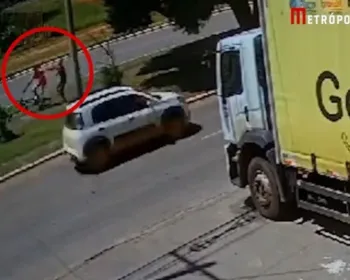 Vídeo: adolescente reage a assalto e tem bicicleta roubada