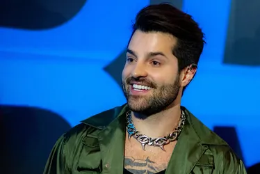 
			
				Alok lança álbum com participação de músico alagoano
			
			