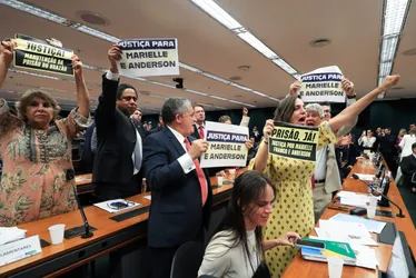 
			
				Câmara decide manter prisão de deputado Chiquinho Brazão
			
			