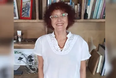 
			
				Escritora atacada por pitbulls agradece profissionais da saúde
			
			