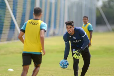 
				Goleiro Deivity volta ao DM do CSA e vira dúvida contra o Murici
			
			