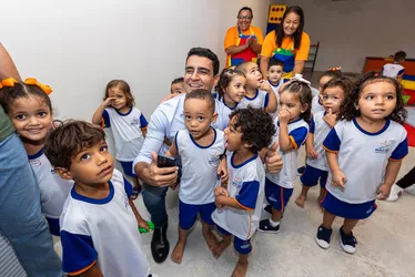 
			
				JHC inaugura mais uma creche Gigantinhos na Chã da Jaqueira
			
			