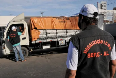 
				Mais de 22 mi de notas fiscais passaram pelos postos fiscais de AL
			
			