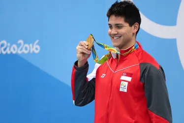 
			
				Nadador que venceu Phelps nos Jogos do Rio anuncia aposentadoria
			
			