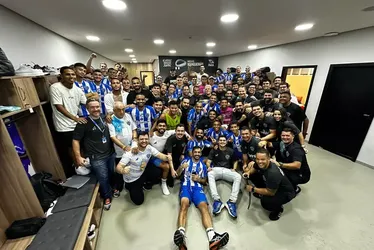 
			
				Paysandu segura empate com Remo e é campeão paraense
			
			