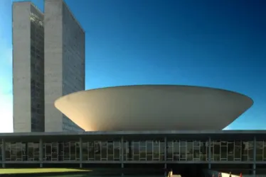 
				Prazo da janela partidária termina sexta-feira (5)
			
			
