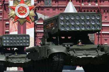 
			
				Rússia diz ter matado soldados ucranianos com “bomba de vácuo”
			
			