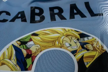 
				Time boliviano homenageia Dragon Ball Z em camisa; veja fotos
			
			