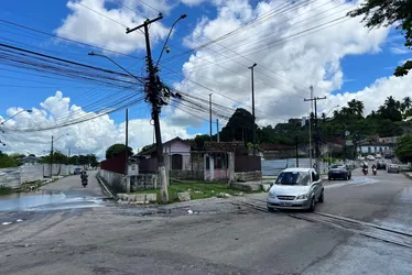 
			
				Trânsito no Flexal passará por mudanças para obras de requalificação
			
			