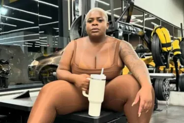 
			
				Vídeo: Jojo Todynho agride aluna em briga na faculdade
			
			