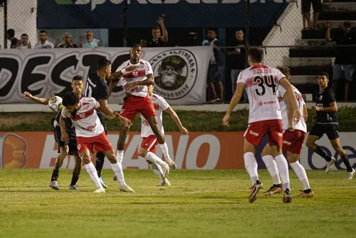 
				CRB arranca empate com o ABC no Frasqueirão e agora é 4º colocado
			
			