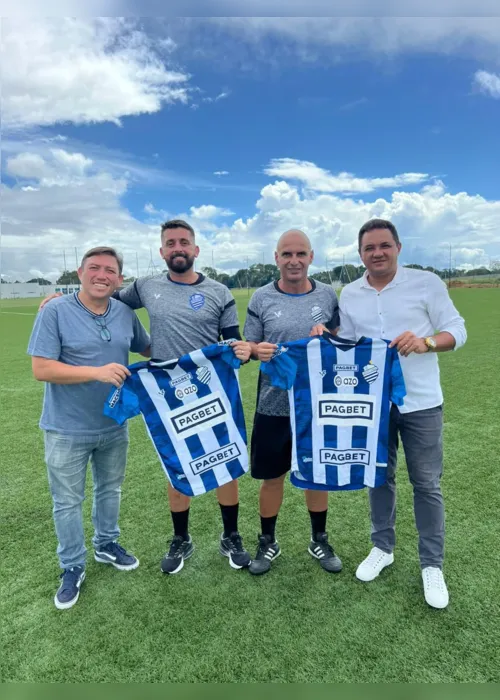 
			
				Adriano Rodrigues e Rodrigo Albuquerque estão de volta ao CSA
			
			