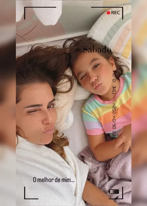 
				Deborah Secco posta pela primeira vez foto com a filha desde separação
			
			