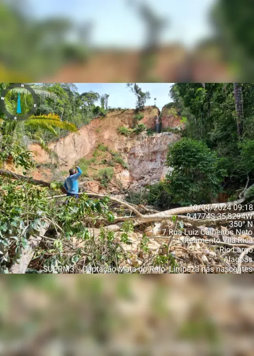
			
				Deslizamento de terra afeta abastecimento de água em Rio Largo
			
			