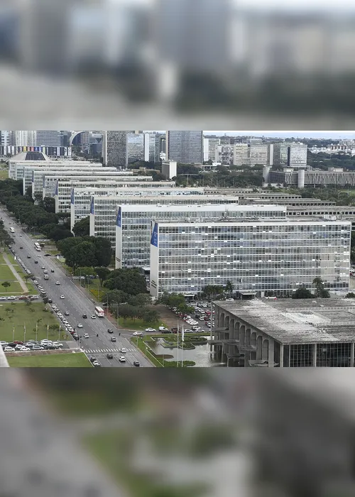 
				União recua em restringir paralisações após Lula defender greve
			
			