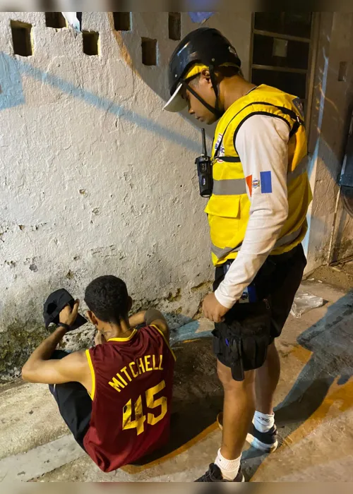 
			
				Jovem é preso por roubar aparelho celular de mulher na Jatiúca
			
			