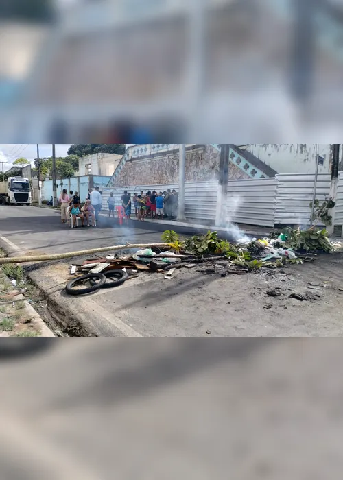 
				Moradores do Bom Parto fazem novo protesto por causa da falta de água
			
			