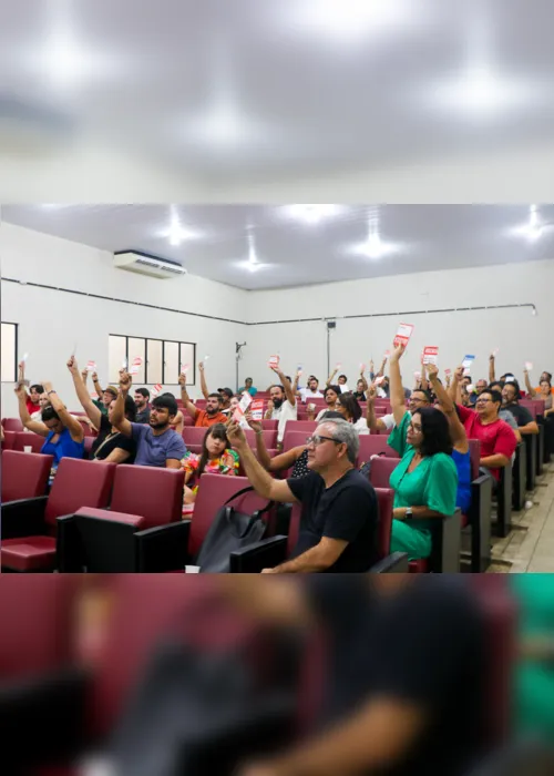 
			
				Professores da Ufal aprovam greve com início no dia 29 de abril
			
			