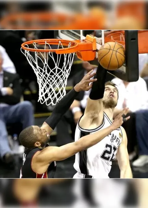 
			
				Tiago Splitter terá camisa aposentada em clube espanhol onde é ídolo
			
			