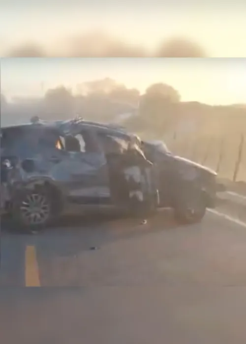 
				Vídeo mostra momento de ultrapassagem que matou duas pessoas
			
			