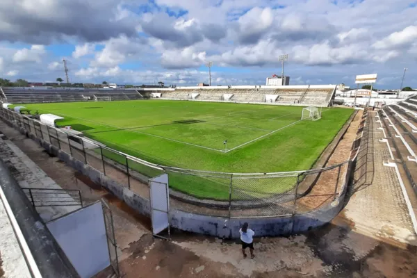 
				
					CRB solicita adequações do setor visitante do Estádio Coaracy da Mata
				
				