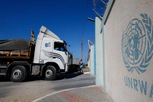 
				
					Agência da ONU diz que Israel está impedindo ajuda ao norte de Gaza
				
				