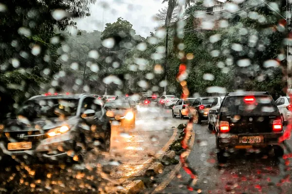 
				
					Apenas três municípios de AL mantêm alerta de chuvas intensas
				
				