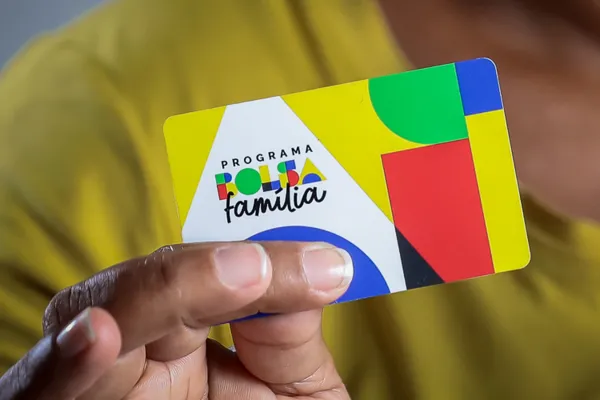 
				
					Bolsa Família este mês chega a 539,7 mil beneficiários de Alagoas
				
				