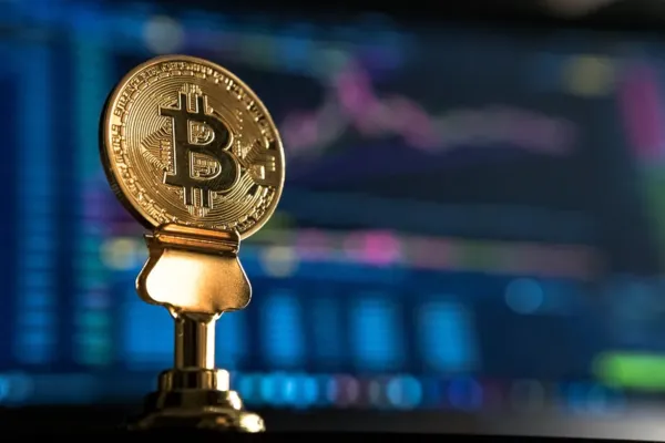 
				
					Bolsa brasileira prevê lançar contrato futuro de bitcoin em abril
				
				